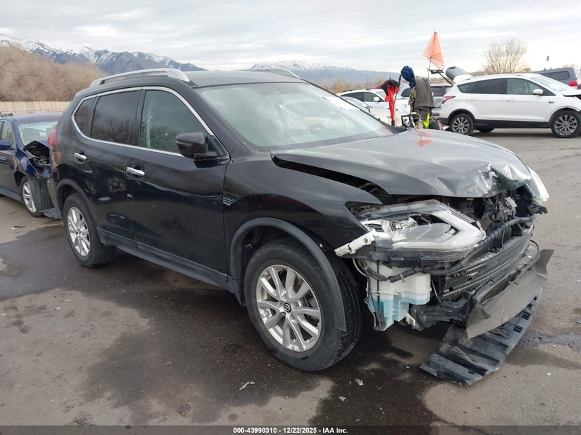 2018 Nissan Rogue Sv