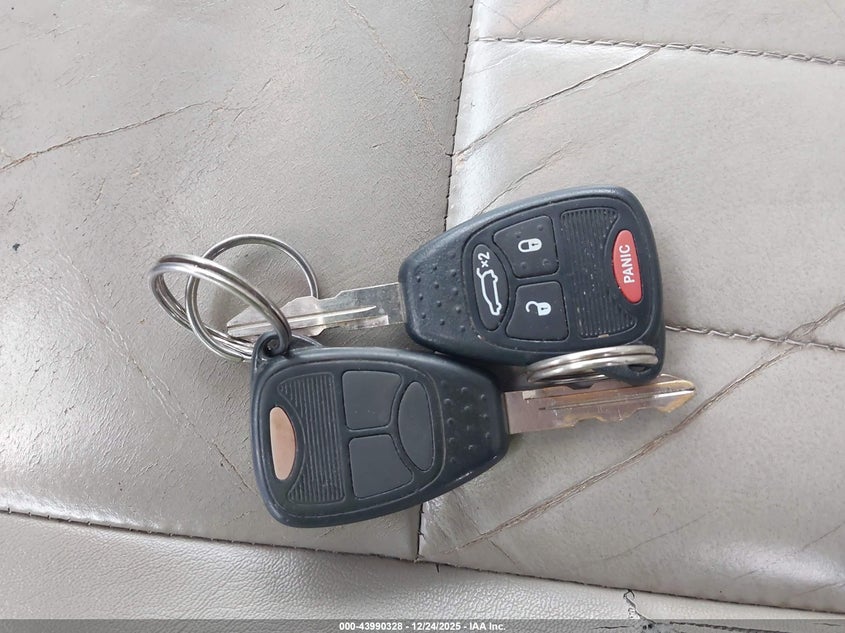 JEEP LIBERTY 2006 VIN 1J8GL58K36W261257