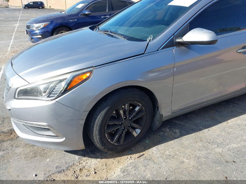 2015 Hyundai Sonata Se VIN: 5NPE24AF0FH206411 Lot: 43990378