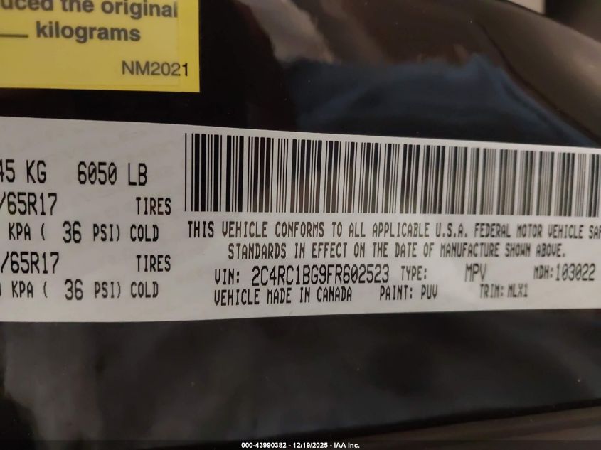 2015 Chrysler Town & Country Touring VIN: 2C4RC1BG9FR602523 Lot: 43990382