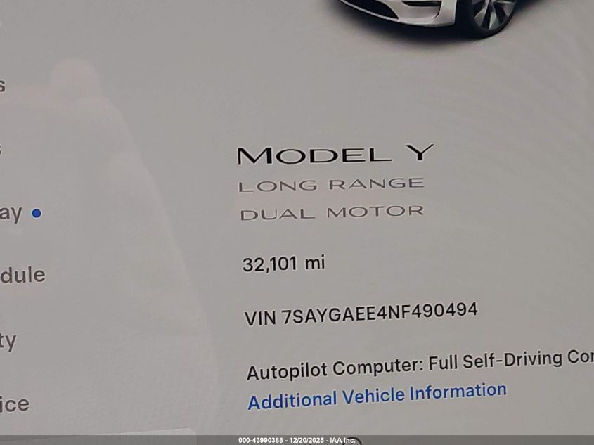 2022 Tesla Model Y Long Range Dual Motor All-Wheel Drive VIN: 7SAYGAEE4NF490494 Lot: 43990388