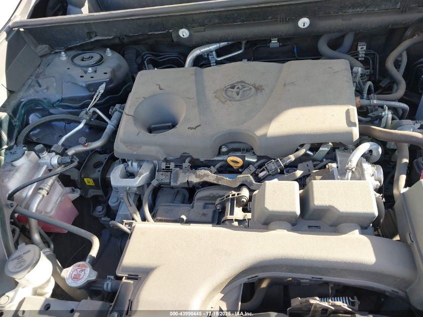 2022 Toyota Rav4 Xle VIN: 2T3W1RFV4NW226334 Lot: 43990445