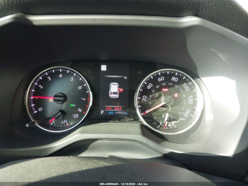 2022 Toyota Rav4 Xle VIN: 2T3W1RFV4NW226334 Lot: 43990445