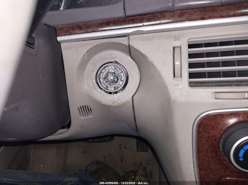 2007 Hyundai Sonata Limited/Se V6 VIN: 5NPEU46F87H210470 Lot: 43990450