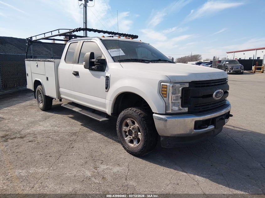 2019 FORD F-250 XL
