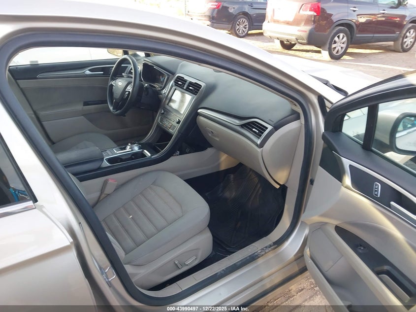 3FA6P0LU6KR188567 2019 FORD FUSION photo no. 5