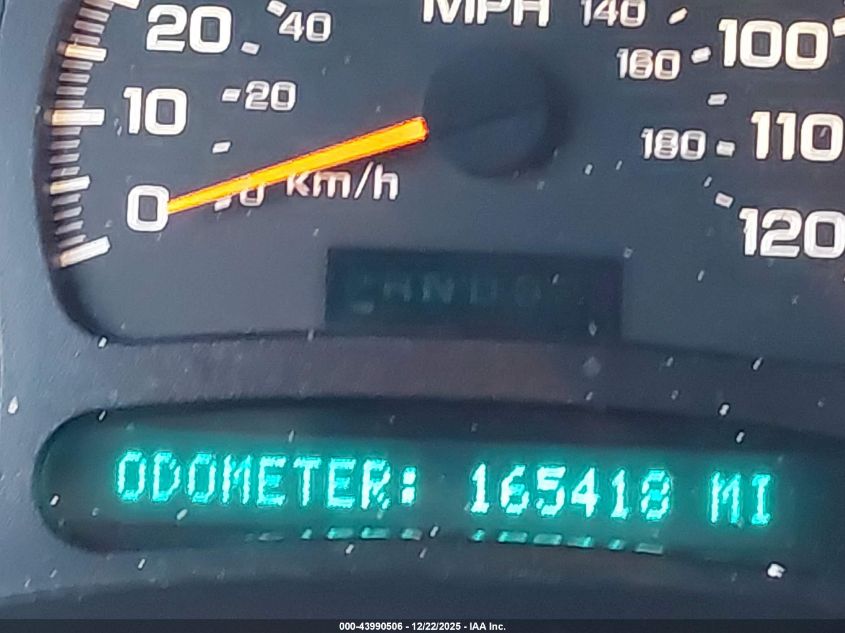 2005 GMC Sierra 1500 Sle VIN: 2GTEC13TX51105052 Lot: 43990506