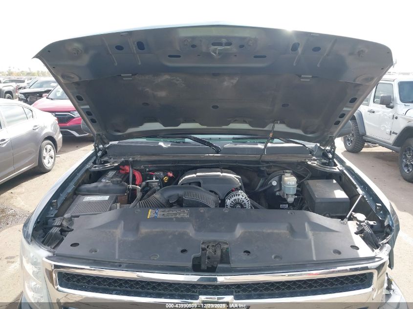 2008 Chevrolet Silverado 1500 Ls VIN: 2GCEC13C981328428 Lot: 43990509