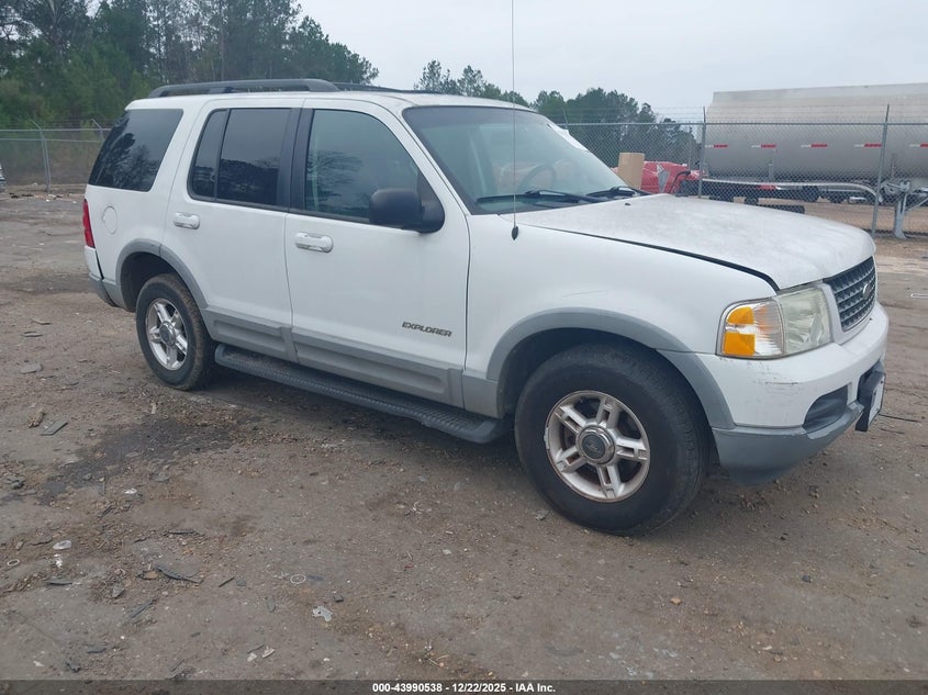 1FMZU63E02ZB13320 2002 Ford Explorer Xlt auction photo 1