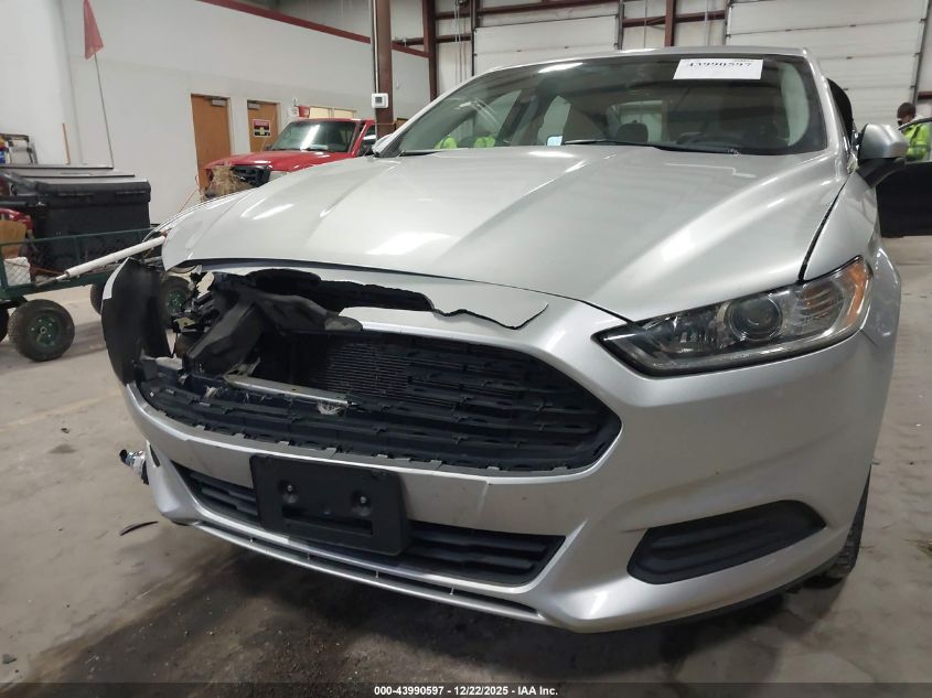 2016 Ford Fusion S VIN: 3FA6P0G74GR141159 Lot: 43990597
