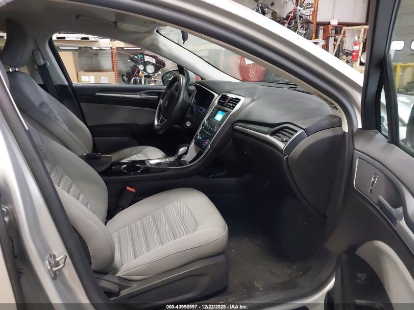 2016 Ford Fusion S VIN: 3FA6P0G74GR141159 Lot: 43990597