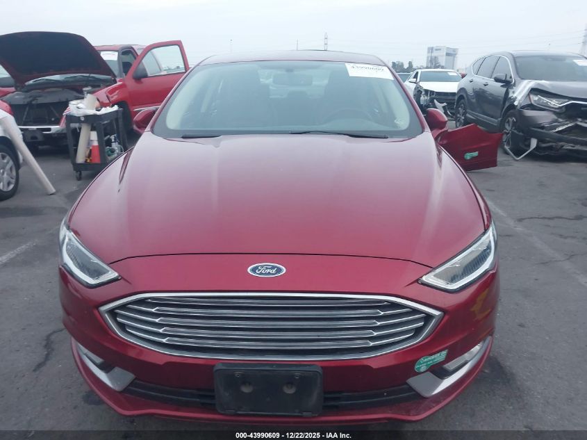2017 Ford Fusion Energi Se Luxury VIN: 3FA6P0PUXHR379766 Lot: 43990609