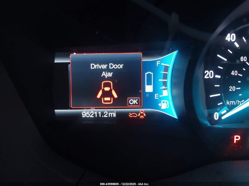 2017 Ford Fusion Energi Se Luxury VIN: 3FA6P0PUXHR379766 Lot: 43990609