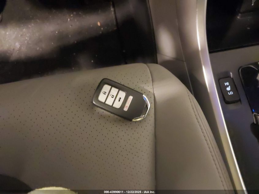 2013 Honda Accord Sdn Ex-L VIN: 1HGCR2F84DA204779 Lot: 43990611