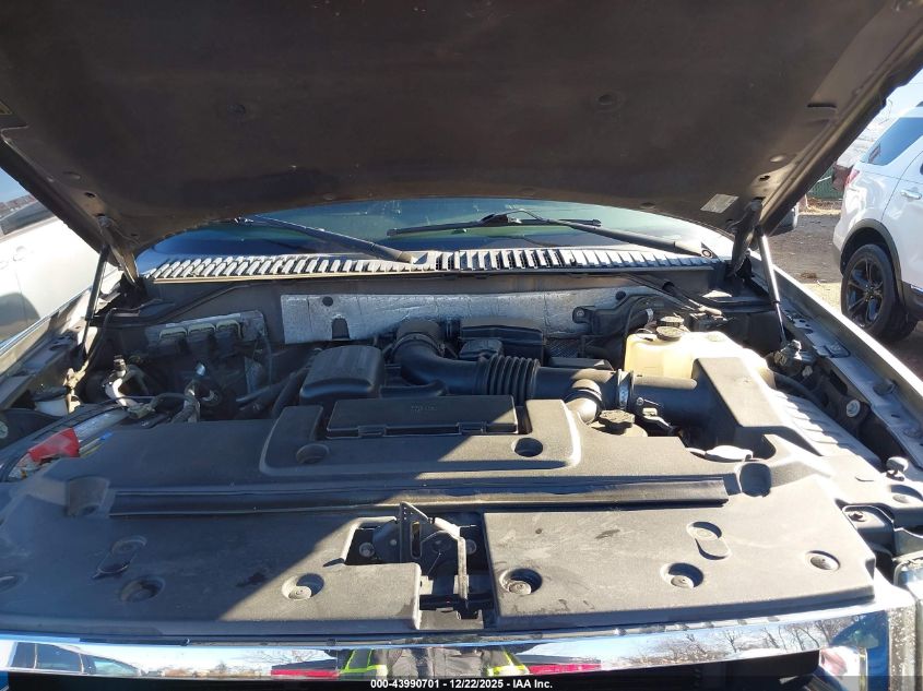 2011 Ford Expedition Limited VIN: 1FMJU2A56BEF28951 Lot: 43990701