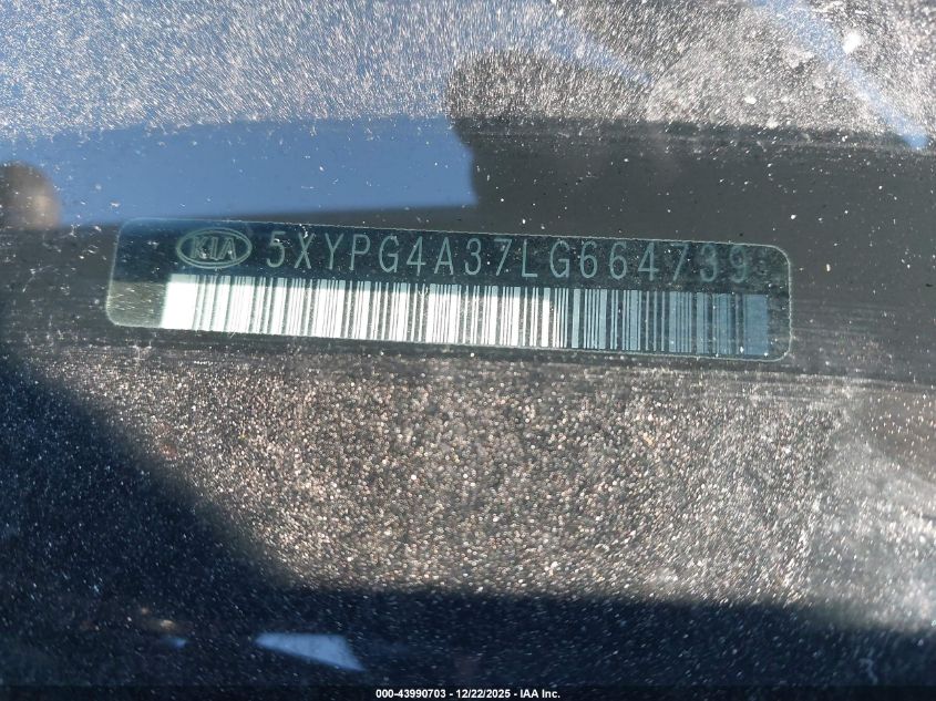 2020 Kia Sorento 2.4L L VIN: 5XYPG4A37LG664739 Lot: 43990703