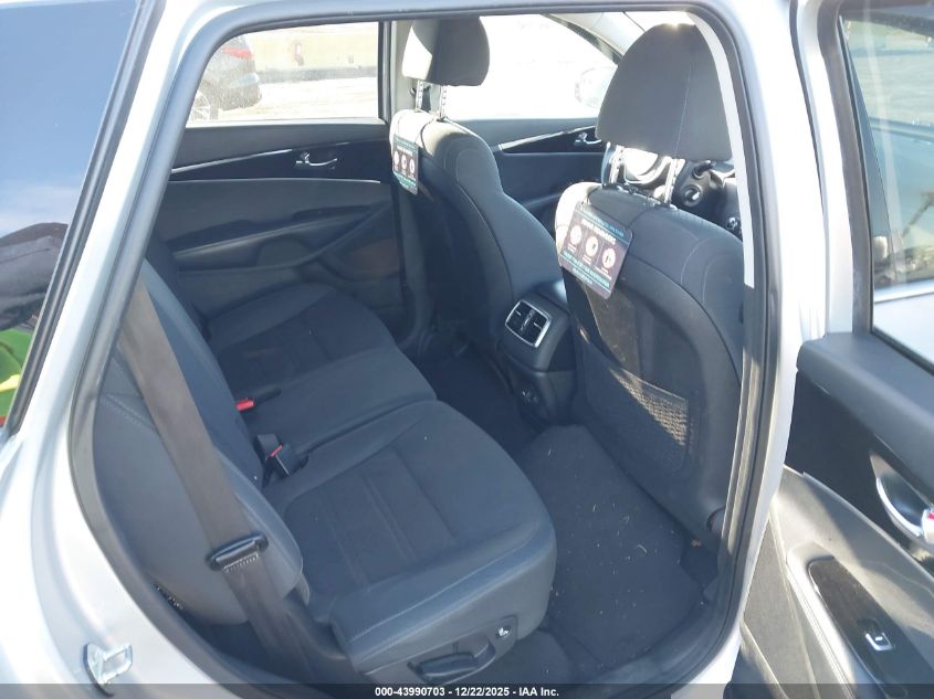 2020 Kia Sorento 2.4L L VIN: 5XYPG4A37LG664739 Lot: 43990703