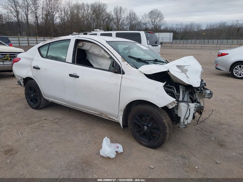 2018 Nissan Versa 1.6 S