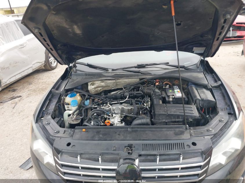 2013 Volkswagen Passat 2.0L Tdi Se VIN: 1VWBN7A36DC056196 Lot: 43990758