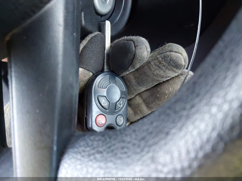 2015 Ford Focus Se VIN: 1FADP3F24FL317266 Lot: 43990790