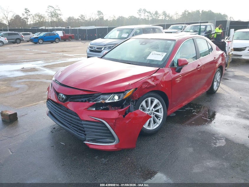 2024 Toyota Camry Le