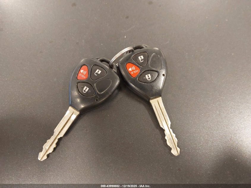 2009 Toyota Yaris VIN: JTDJT903395259933 Lot: 43990882