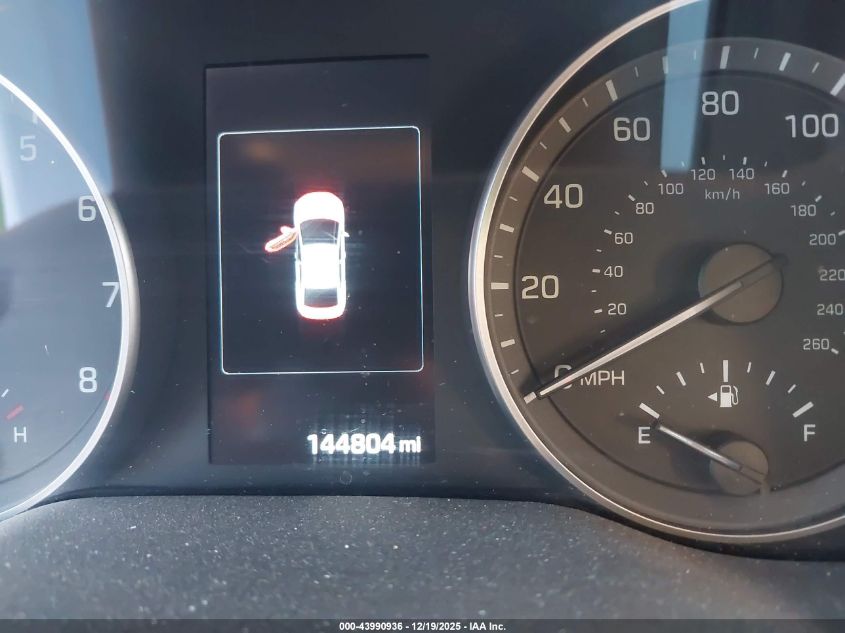 2017 Hyundai Elantra Limited VIN: KMHD84LF1HU339352 Lot: 43990936