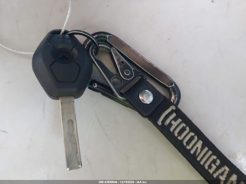 2005 BMW 330Ci VIN: WBABD53465PL16863 Lot: 43990946