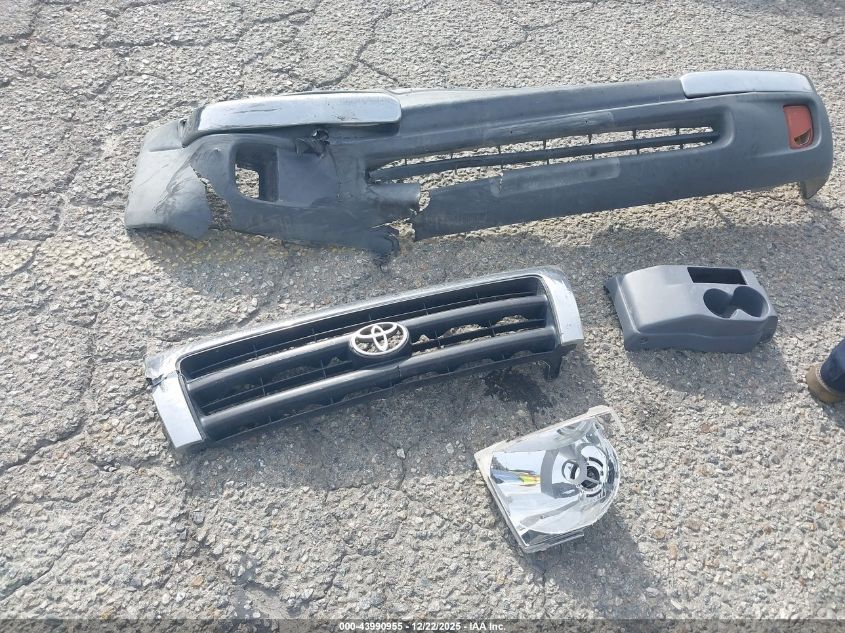 2000 Toyota Tacoma Prerunner V6 VIN: 4TASN92N8YZ671619 Lot: 43990955