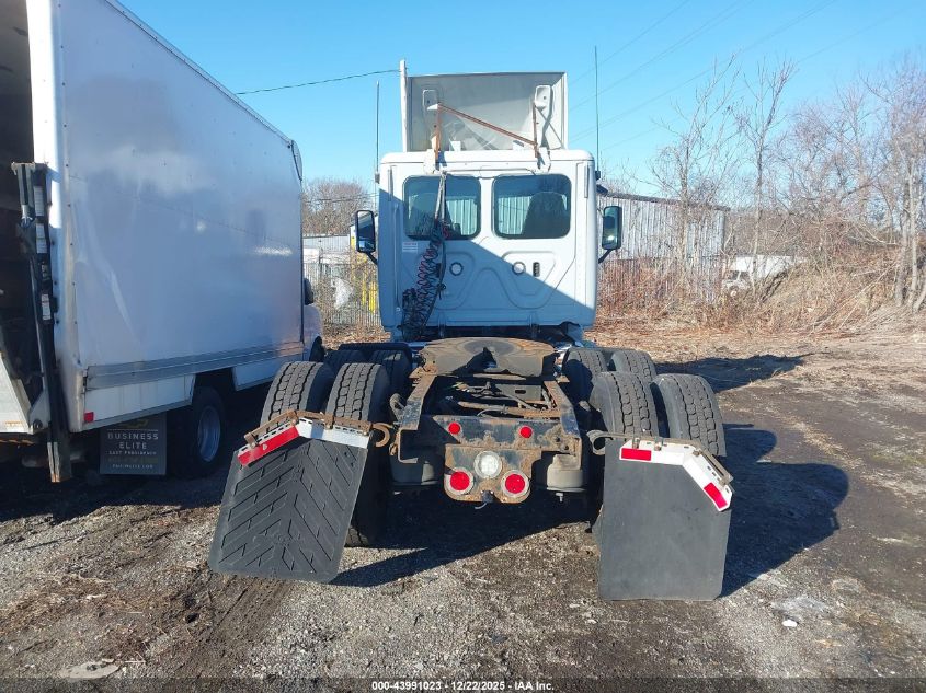 2018 Freightliner Cascadia 125 VIN: 3AKJGEDR7JDJU1297 Lot: 43991023