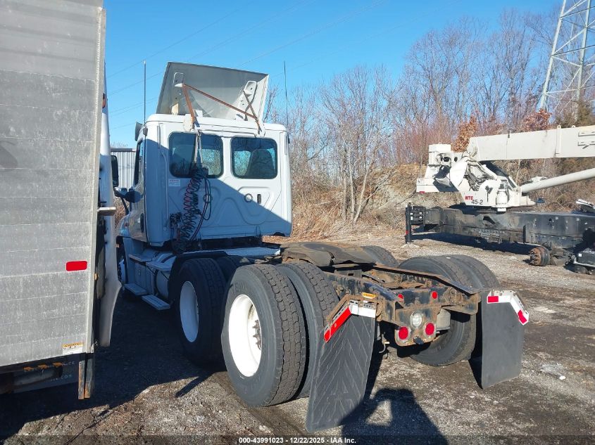 2018 Freightliner Cascadia 125 VIN: 3AKJGEDR7JDJU1297 Lot: 43991023