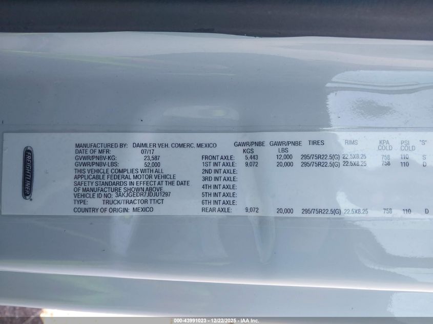 2018 Freightliner Cascadia 125 VIN: 3AKJGEDR7JDJU1297 Lot: 43991023