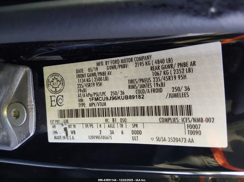 2019 Ford Escape Titanium VIN: 1FMCU9J96KUB89182 Lot: 43991144