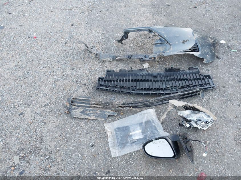 2017 Toyota Corolla Le VIN: 5YFBURHE6HP688850 Lot: 43991146