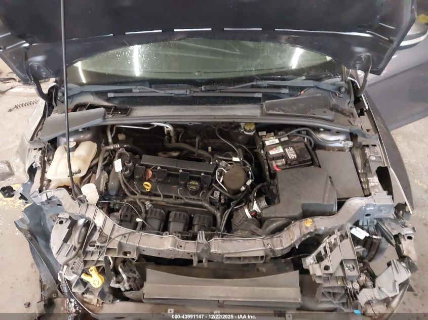 2012 Ford Focus Sel VIN: 1FAHP3H22CL176188 Lot: 43991147