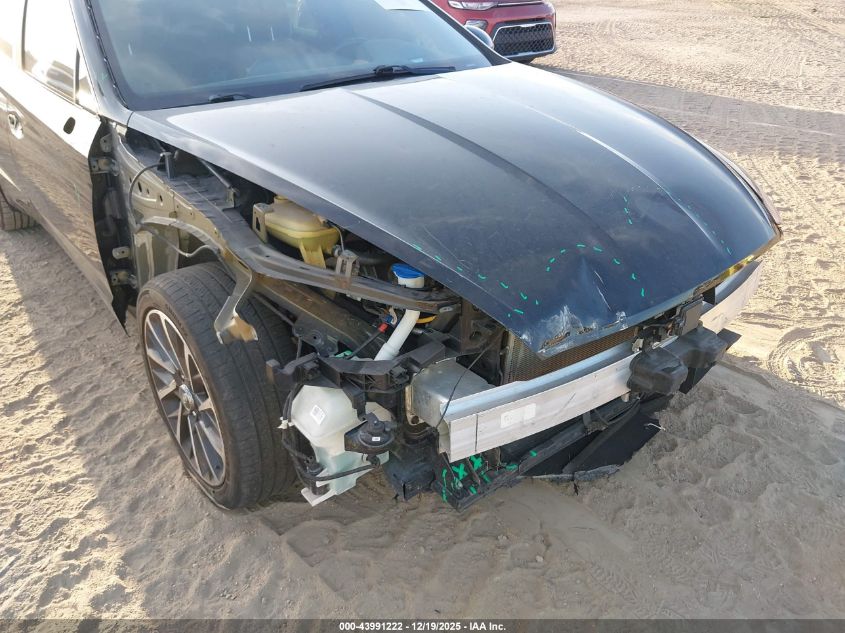 2020 Hyundai Sonata Limited VIN: 5NPEH4J23LH008560 Lot: 43991222