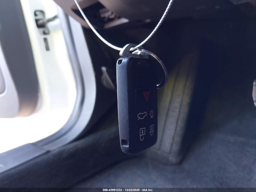 2017 Volvo S60 Inscription T5 VIN: LYV402HK8HB135003 Lot: 43991232