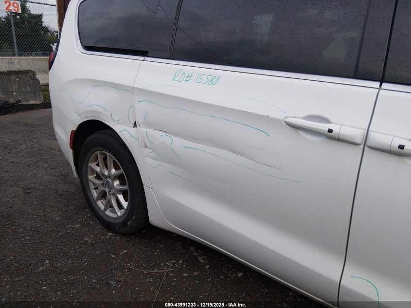 2023 Chrysler Pacifica Touring L VIN: 2C4RC1BG3PR566913 Lot: 43991233