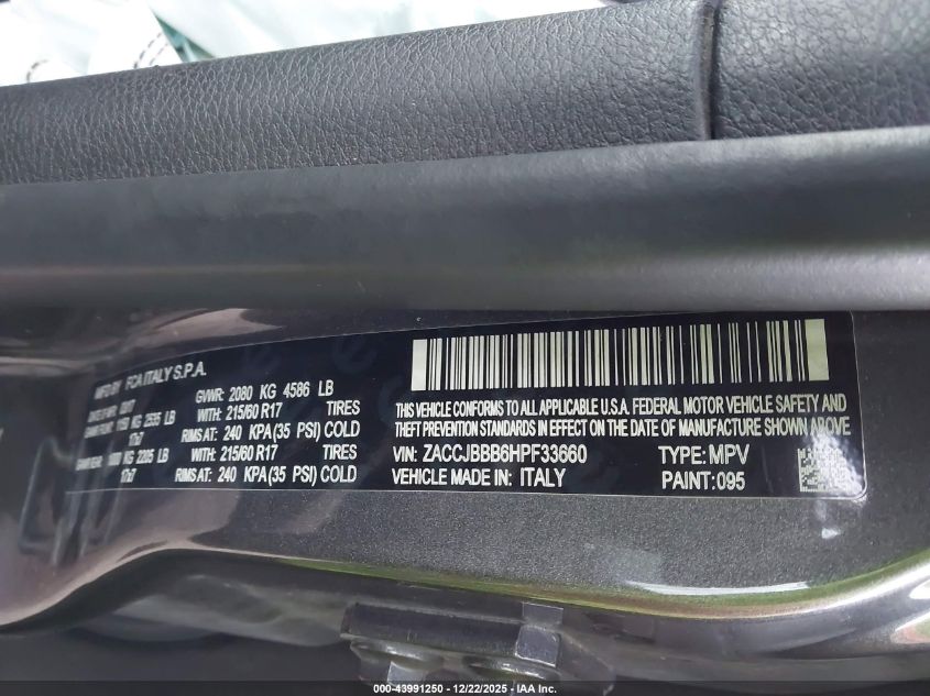 2017 Jeep Renegade Latitude 4X4 VIN: ZACCJBBB6HPF33660 Lot: 43991250