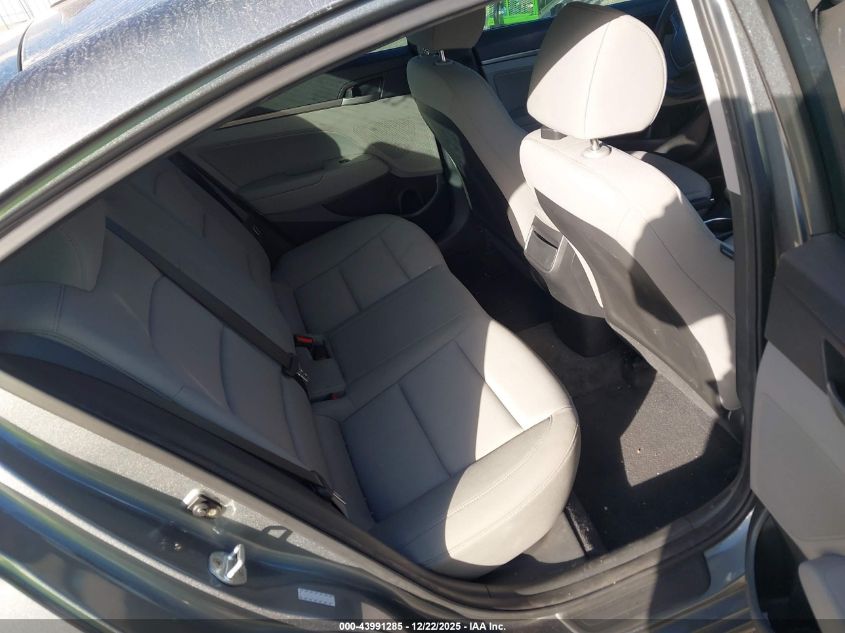 2018 Hyundai Elantra Sel VIN: KMHD84LF5JU613917 Lot: 43991285