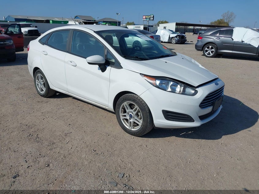 3FADP4BJ2JM115231 2018 Ford Fiesta Se auction photo 1