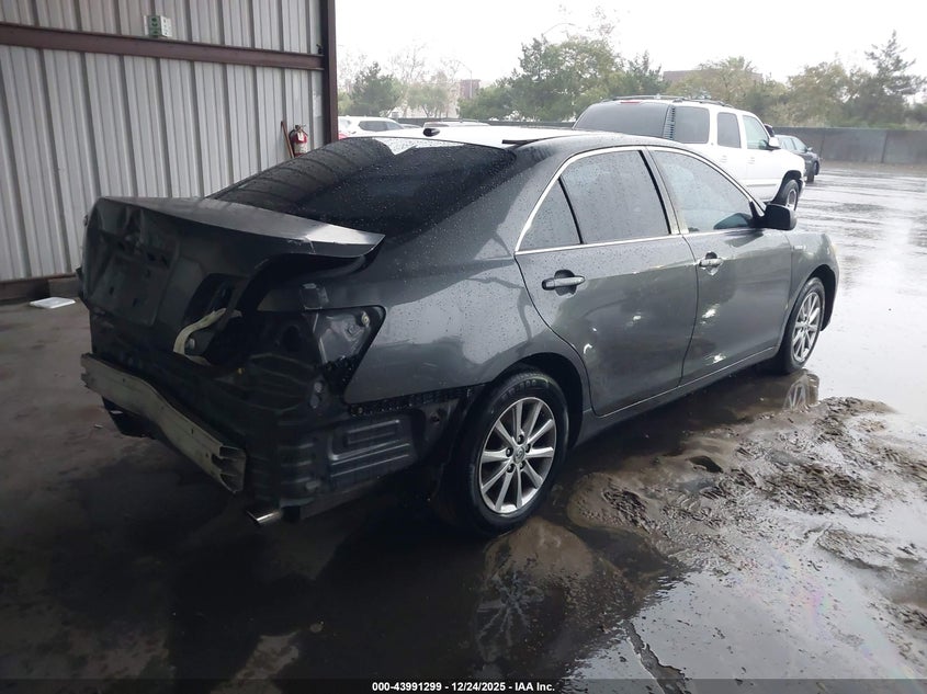 2010 Toyota Camry Hybrid