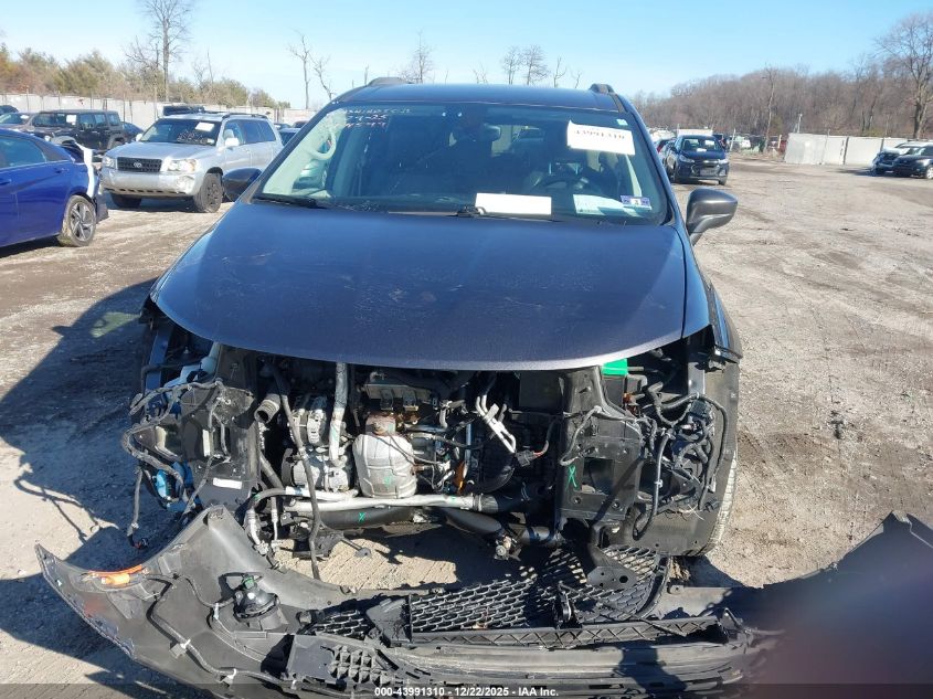 2017 Chrysler Pacifica Touring-L VIN: 2C4RC1BG5HR501322 Lot: 43991310