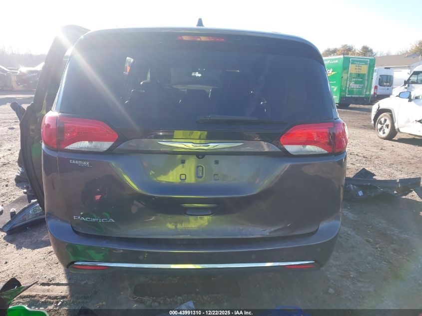 2017 Chrysler Pacifica Touring-L VIN: 2C4RC1BG5HR501322 Lot: 43991310