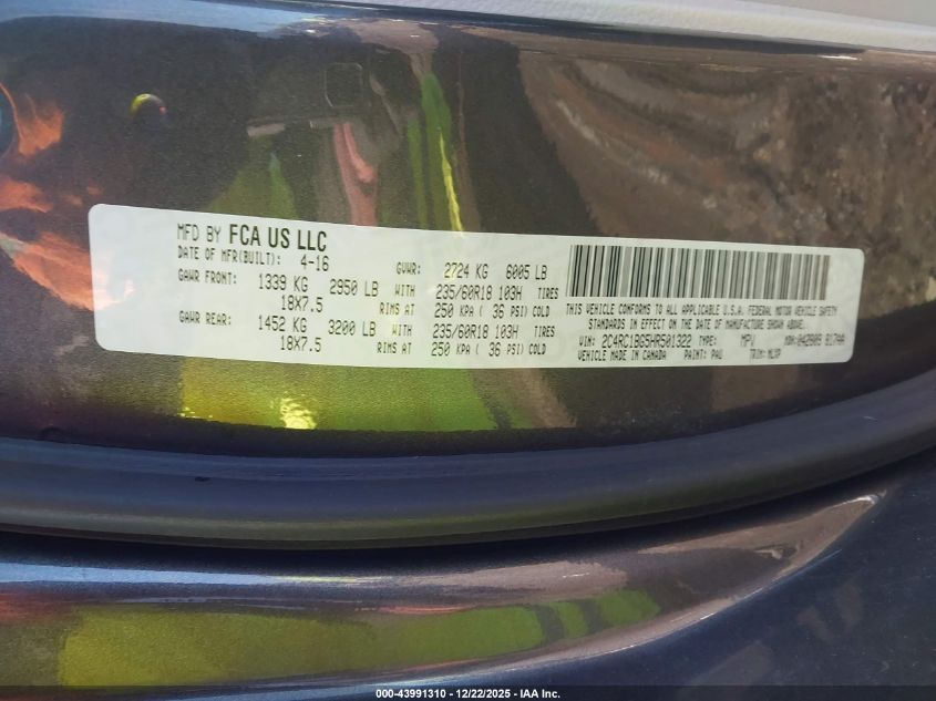 2017 Chrysler Pacifica Touring-L VIN: 2C4RC1BG5HR501322 Lot: 43991310