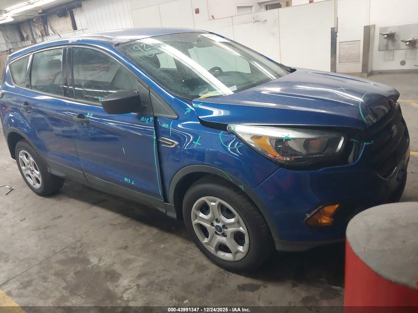 1FMCU0F76HUB94801 2017 Ford Escape S auction photo 1