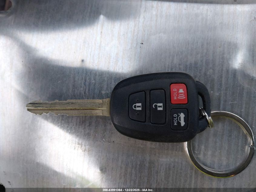 2019 Toyota Corolla Le VIN: 5YFBURHE7KP861119 Lot: 43991364