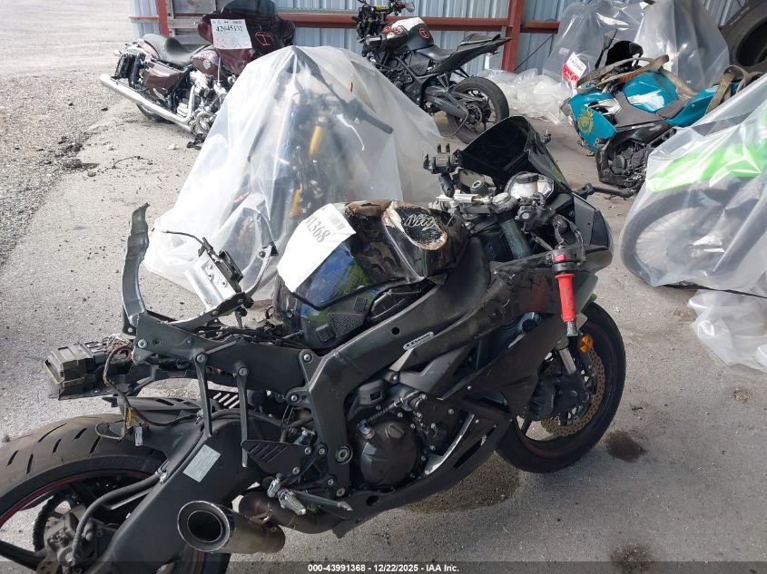 2012 Kawasaki Zx600 R VIN: JKAZX4R15CA033719 Lot: 43991368