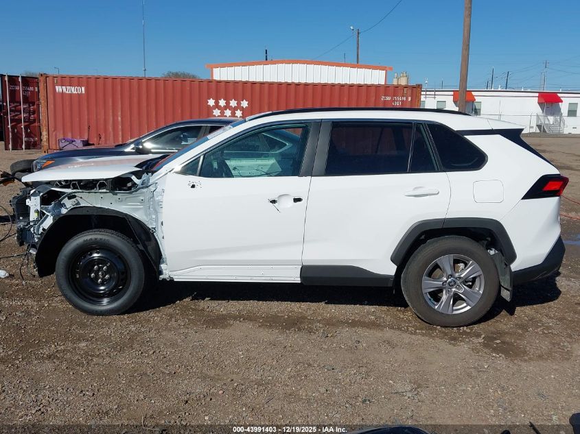 2025 Toyota Rav4 Xle VIN: 2T3W1RFV5SW396553 Lot: 43991403