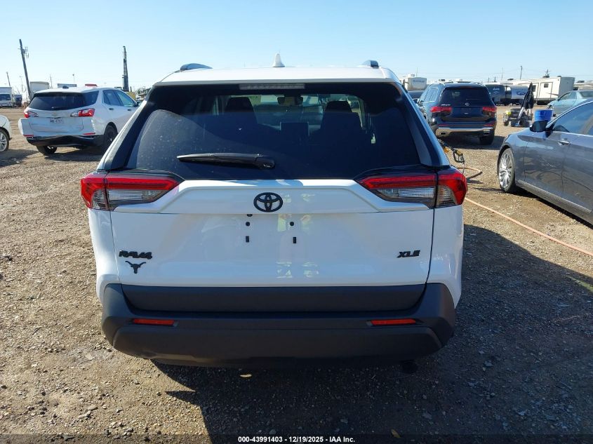 2025 Toyota Rav4 Xle VIN: 2T3W1RFV5SW396553 Lot: 43991403